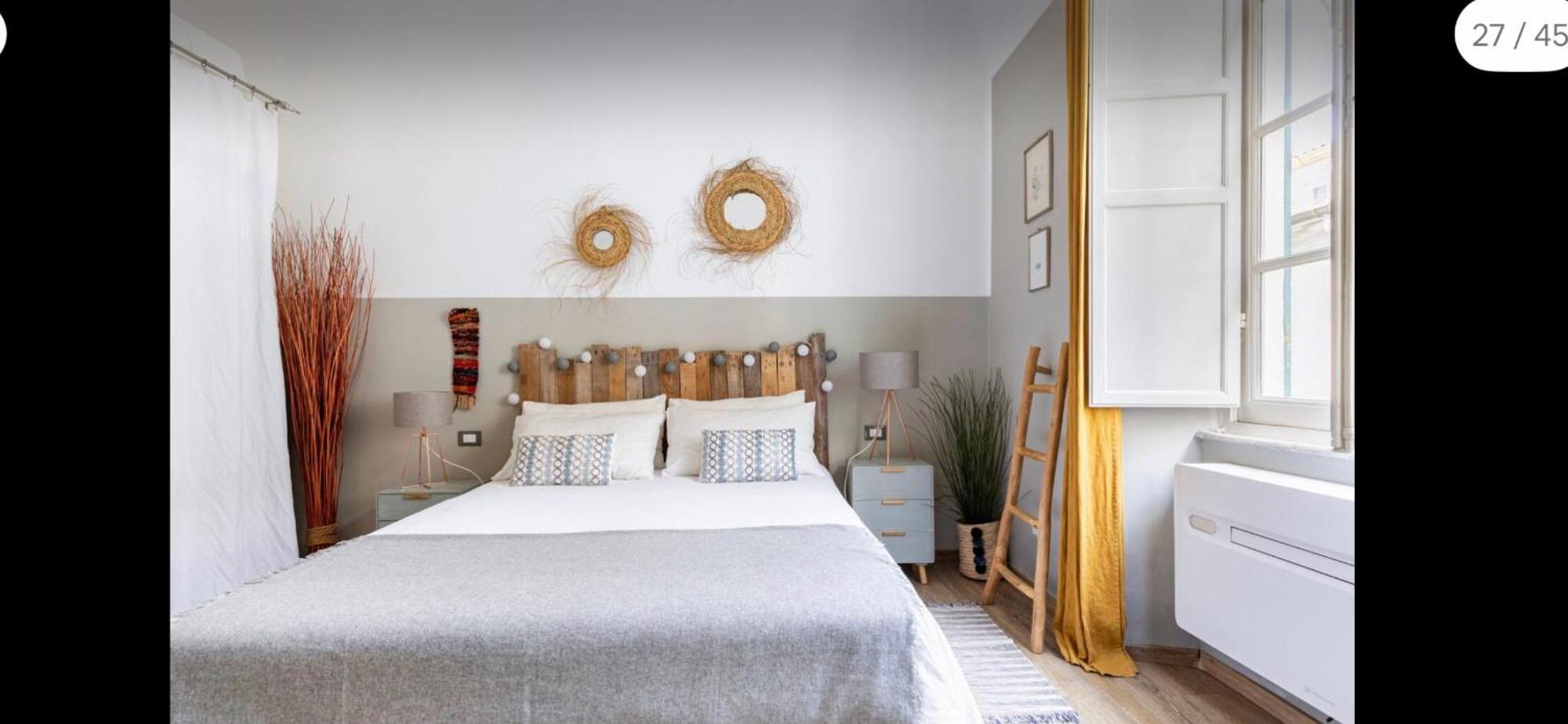 Апартаменты Cocoon, Atypical Flat In Historic Center & Breakfast Сарцана Экстерьер фото